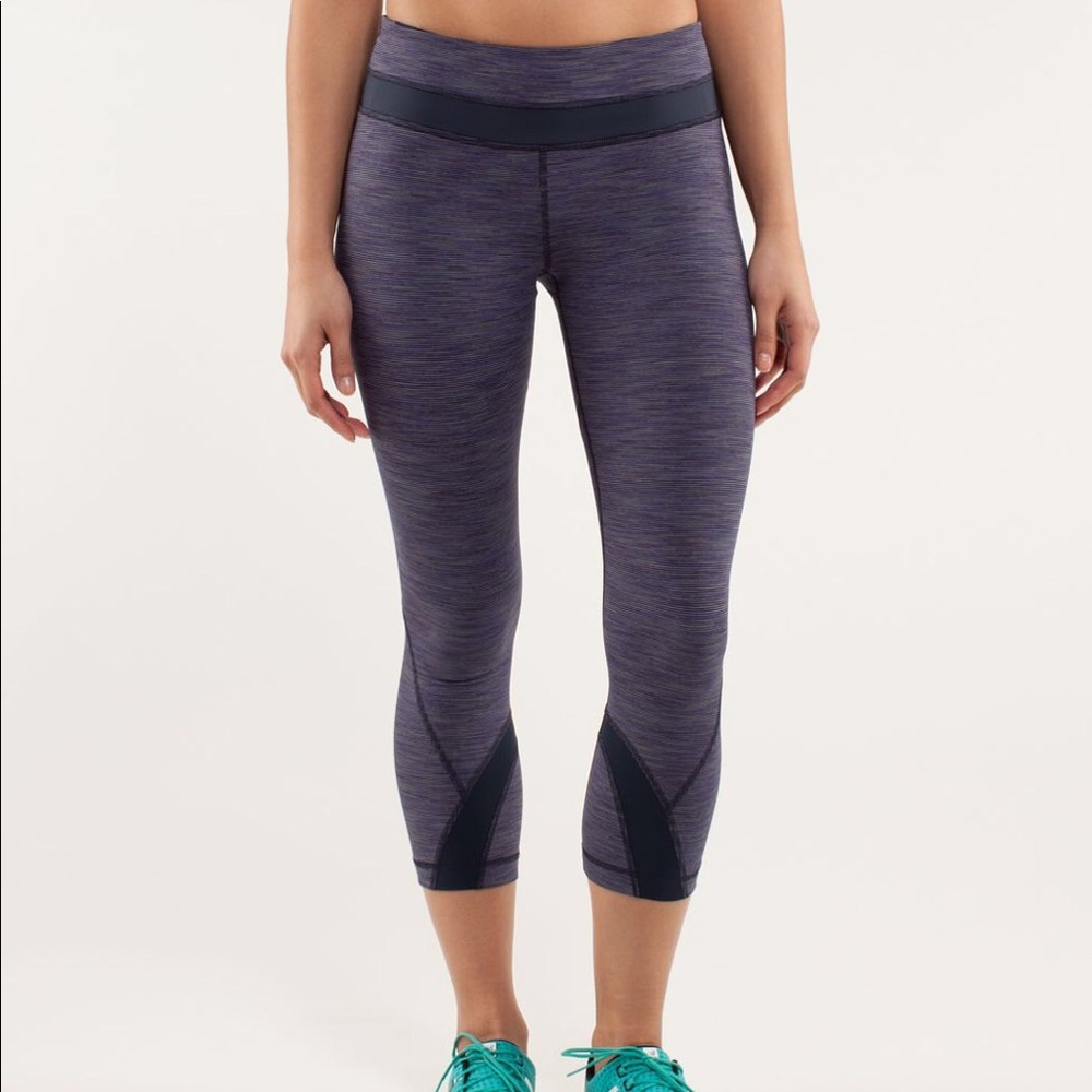 Lululemon Run Inspire Crop II sz 4